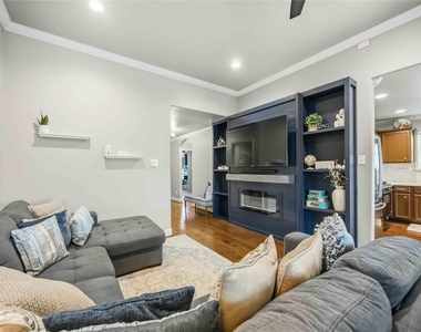 9903 Garnet Springs Drive - Photo Thumbnail 13