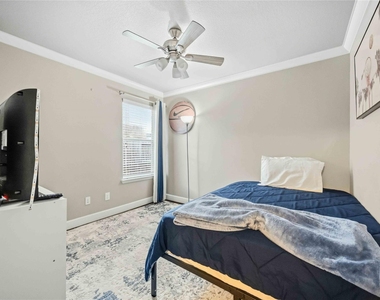 9903 Garnet Springs Drive - Photo Thumbnail 6
