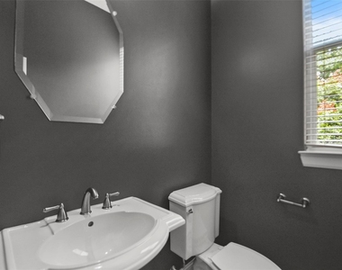5006 Gibson Street - Photo Thumbnail 20