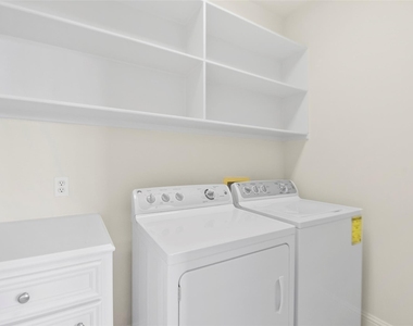 5006 Gibson Street - Photo Thumbnail 23