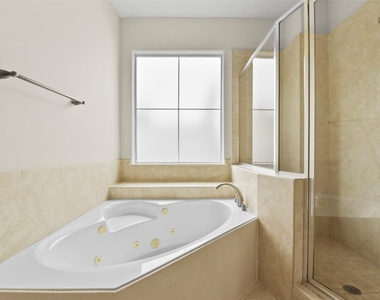 5006 Gibson Street - Photo Thumbnail 18