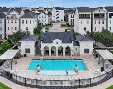 3508 Bridgewater Oaks Lane - Photo Thumbnail 16