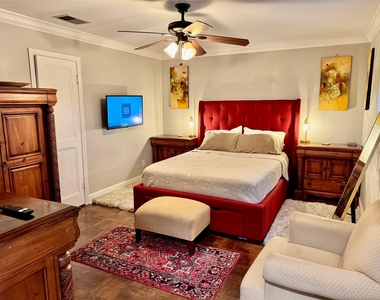 6744 Lawndale Street - Photo Thumbnail 9