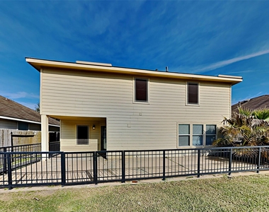 5446 Aloe Avenue - Photo Thumbnail 19