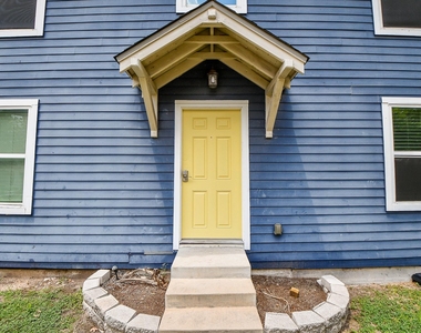 1009 Enid Street - Photo Thumbnail 2