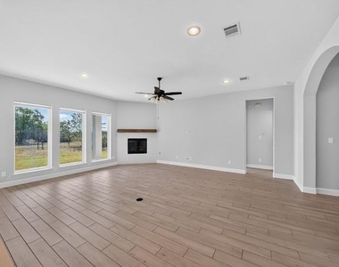 7559 Pemberley Court - Photo Thumbnail 20