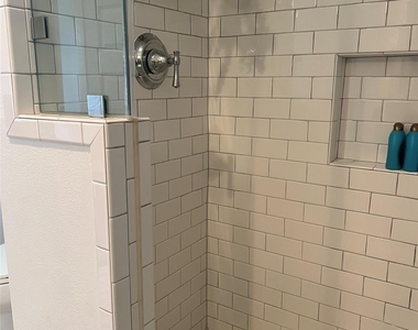 216 W 24th St - Photo Thumbnail 8