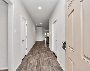 8302 Rose Petals Lane - Photo Thumbnail 13