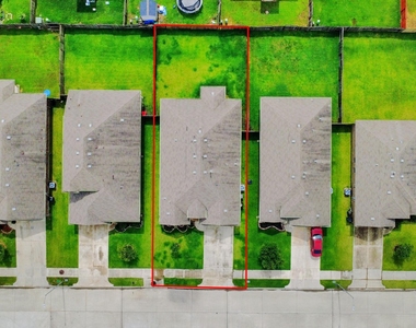 8302 Rose Petals Lane - Photo Thumbnail 29