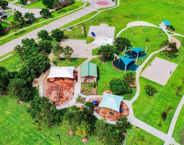 8302 Rose Petals Lane - Photo Thumbnail 30