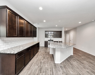 8302 Rose Petals Lane - Photo Thumbnail 35