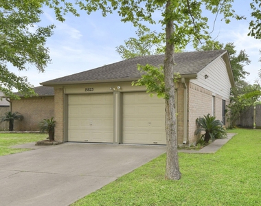 15823 Fox Springs Drive - Photo Thumbnail 15