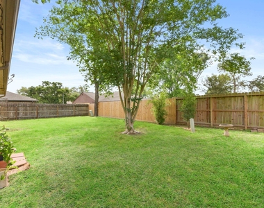 15823 Fox Springs Drive - Photo Thumbnail 18