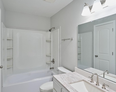 16 Harbour Row Drive - Photo Thumbnail 15