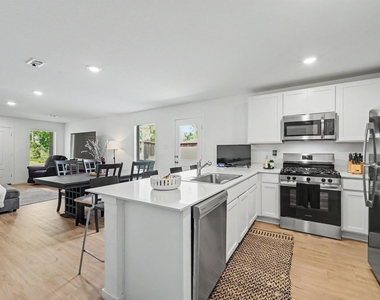 569 Falling Cave Drive - Photo Thumbnail 8