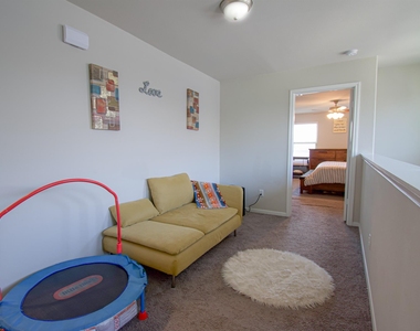 12818 Sirkis Street - Photo Thumbnail 13