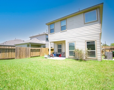 12818 Sirkis Street - Photo Thumbnail 23