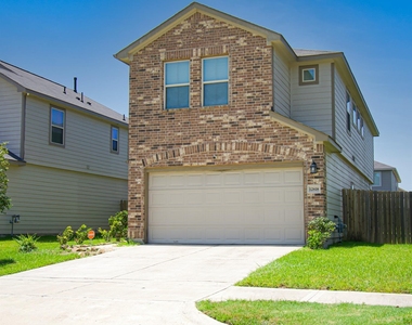 12818 Sirkis Street - Photo Thumbnail 1