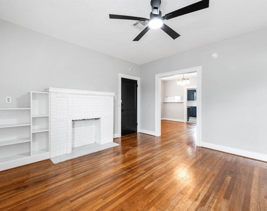 2511 Arbor Street - Photo Thumbnail 3