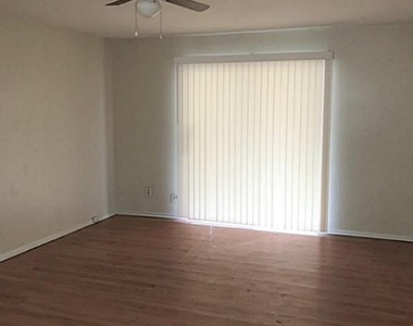 12838 Orleans Street - Photo Thumbnail 5