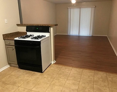 12838 Orleans Street - Photo Thumbnail 4