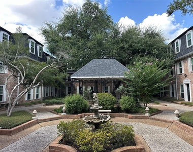359 N Post Oak Lane - Photo Thumbnail 20