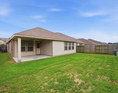 4907 Chestnut Valley Lane - Photo Thumbnail 6