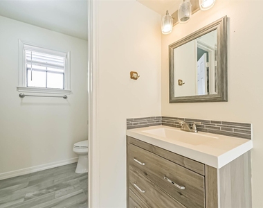 1410 Osborne Drive - Photo Thumbnail 21