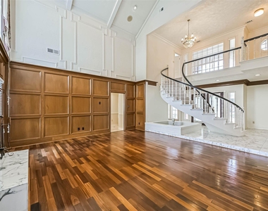 1410 Osborne Drive - Photo Thumbnail 3