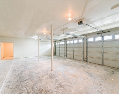 1410 Osborne Drive - Photo Thumbnail 29
