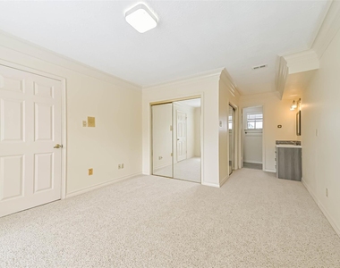 1410 Osborne Drive - Photo Thumbnail 20