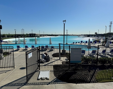 13125 Cobalt Cove Court - Photo Thumbnail 19