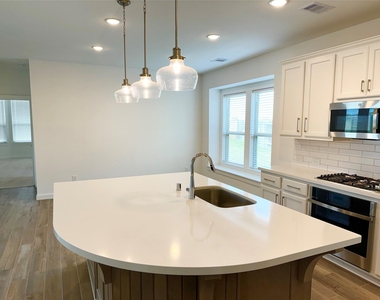 13125 Cobalt Cove Court - Photo Thumbnail 3