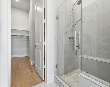 3305 W 11th Street - Photo Thumbnail 21