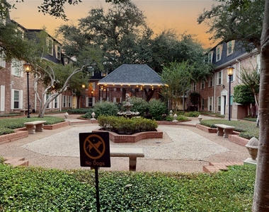 357 N Post Oak Lane - Photo Thumbnail 16