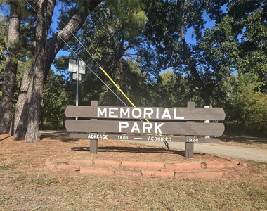 357 N Post Oak Lane - Photo Thumbnail 20
