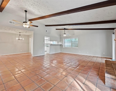 17114 Banchory Avenue - Photo Thumbnail 10