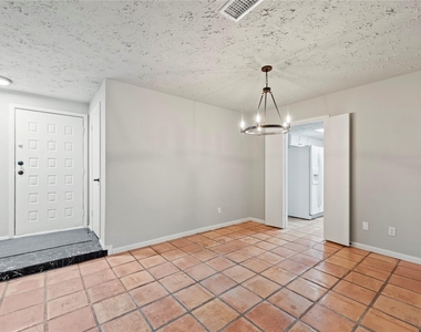 17114 Banchory Avenue - Photo Thumbnail 7