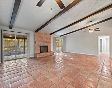 17114 Banchory Avenue - Photo Thumbnail 8