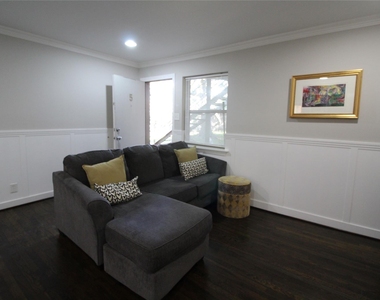 4719 Oakshire Drive - Photo Thumbnail 1