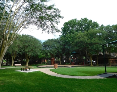 3311 Waters Way Drive - Photo Thumbnail 37