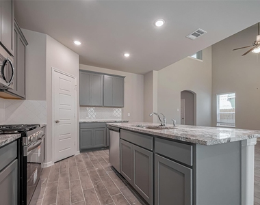 22906 Ephesus Avenue - Photo Thumbnail 13