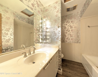 3686 Muirfield Drive - Photo Thumbnail 20