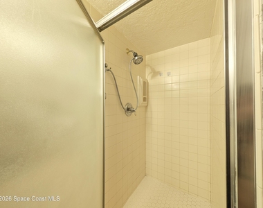 3686 Muirfield Drive - Photo Thumbnail 36