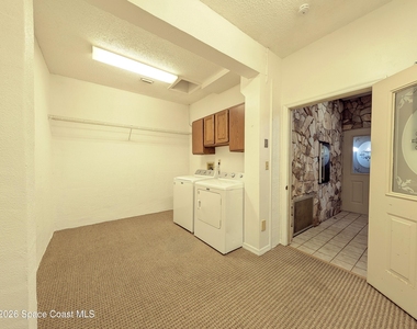 3686 Muirfield Drive - Photo Thumbnail 38