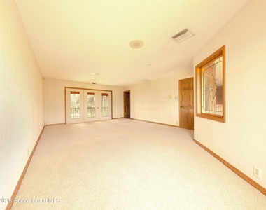 3686 Muirfield Drive - Photo Thumbnail 23
