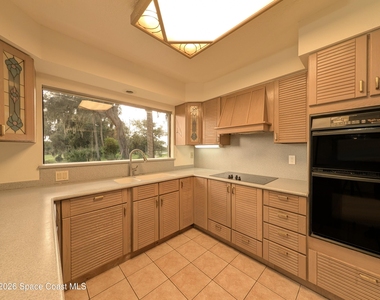 3686 Muirfield Drive - Photo Thumbnail 9