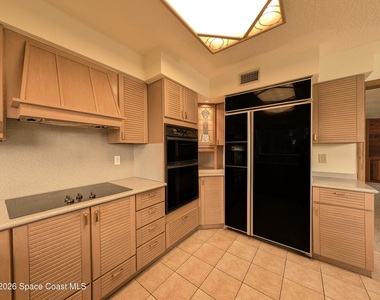 3686 Muirfield Drive - Photo Thumbnail 10
