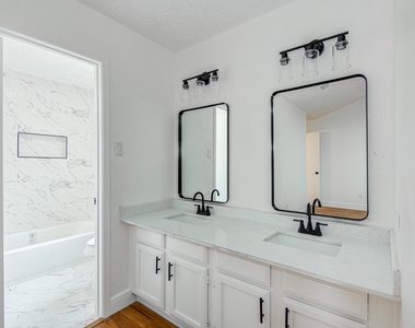 24127 Spring Towne Drive - Photo Thumbnail 16