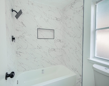 24127 Spring Towne Drive - Photo Thumbnail 21